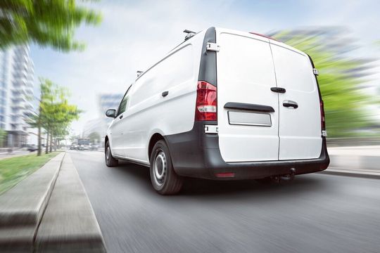 Auf dem Weg zu neuen Rekorden: Das Transportergeschäft brummt. Auf dem Weg zu neuen Rekorden: Das Transportergeschäft brummt.