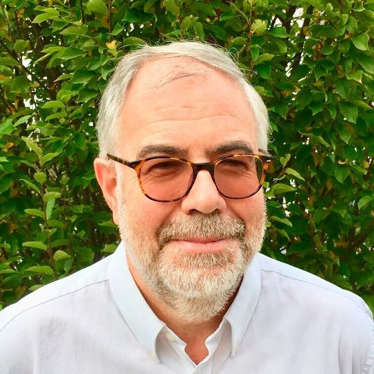 Joos van Loo ist Technical Support Engineer bei Taiwan Semiconductor Europe: „Aufgrund der technischen Überlegenheit konkurrieren Dioden aus Silizium nicht mit Dioden aus Siliziumkarbid.“ Joos van Loo ist Technical Support Engineer bei Taiwan Semiconductor Europe: „Aufgrund der technischen Überlegenheit konkurrieren Dioden aus Silizium nicht mit Dioden aus Siliziumkarbid.“