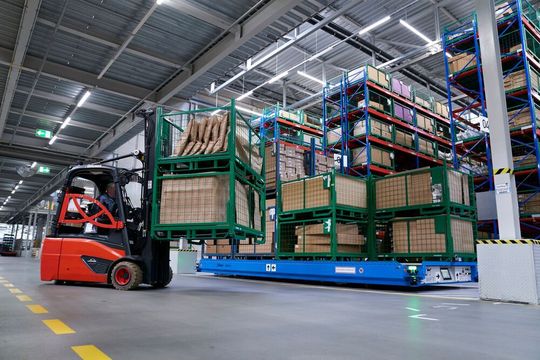 Die Lösungen, die in Dingolfing zum Einsatz kommen, wurden zuvor in anderen BMW-Werken getestet. Die Lösungen, die in Dingolfing zum Einsatz kommen, wurden zuvor in anderen BMW-Werken getestet.