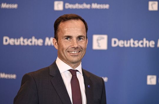 Dr. Jochen Köckler, Vorsitzender des Vorstands der Deutsche Messe AG: „Die Entwicklungen rund um das Coronavirus (Covid-19) nehmen wir sehr ernst.“ Dr. Jochen Köckler, Vorsitzender des Vorstands der Deutsche Messe AG: „Die Entwicklungen rund um das Coronavirus (Covid-19) nehmen wir sehr ernst.“