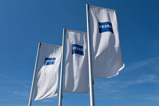 Am Standort in Dresden baut Zeiss seine Software-Entwicklung weiter aus. Am Standort in Dresden baut Zeiss seine Software-Entwicklung weiter aus.