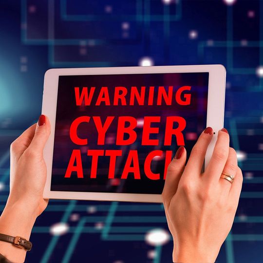 DDoS-Angriffe werden zunehmend auch dazu genutzt, um der wirtschaftlichen Konkurrenz zu schaden. DDoS-Angriffe werden zunehmend auch dazu genutzt, um der wirtschaftlichen Konkurrenz zu schaden.