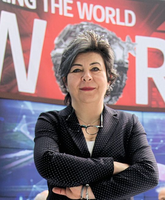 „Die Erweiterung der angebotenen Produkte und Leistungen im Mittel- bis Hochtechnologiebereich hat für die türkischen Maschinenbauer Priorität“, erläutert Sevda Kayhan Yılmaz, stellvertretende MAIB-Vorsitzende. „Die Erweiterung der angebotenen Produkte und Leistungen im Mittel- bis Hochtechnologiebereich hat für die türkischen Maschinenbauer Priorität“, erläutert Sevda Kayhan Yılmaz, stellvertretende MAIB-Vorsitzende.