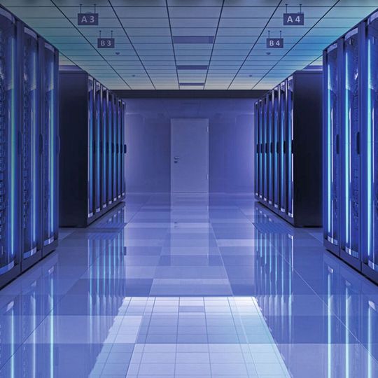 Kaskadierbar: der DC/DC-Abwärtswandler TPS546D24A maximiert die Leistungsdichte in Hochstrom-Stromversorgungen für FPGAs und Prozessoren. Kaskadierbar: der DC/DC-Abwärtswandler TPS546D24A maximiert die Leistungsdichte in Hochstrom-Stromversorgungen für FPGAs und Prozessoren.
