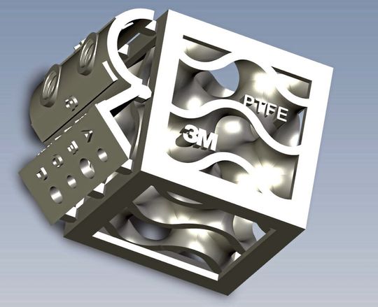 Mit Hilfe der von 3M entwickelten Technologie können erstmals vollfluorierte Polymere wie Polytetrafluorethylen (PTFE) mittels 3D-Druck verarbeitet werden. Mit Hilfe der von 3M entwickelten Technologie können erstmals vollfluorierte Polymere wie Polytetrafluorethylen (PTFE) mittels 3D-Druck verarbeitet werden.