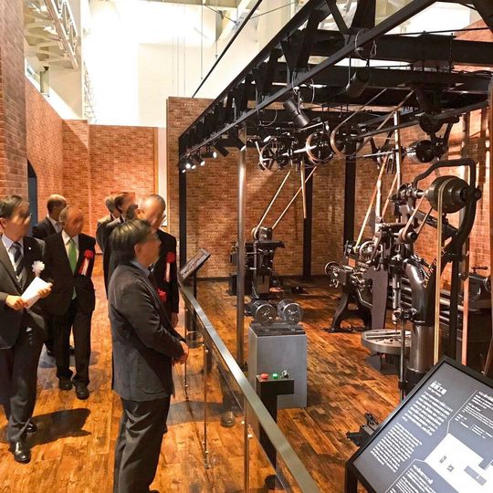 Das Museum nimmt die Besucher mit auf eine Reise von den Ursprüngen der Technik bis zu den Innovationen der heutigen Zeit. Das Museum nimmt die Besucher mit auf eine Reise von den Ursprüngen der Technik bis zu den Innovationen der heutigen Zeit.