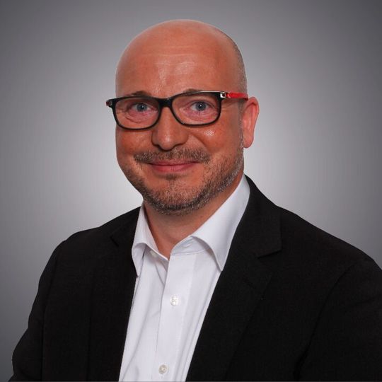 S&K-Manager Mike Keusemann unterstützt Partner im Geschäft mit VDI-Lösungen. S&K-Manager Mike Keusemann unterstützt Partner im Geschäft mit VDI-Lösungen.