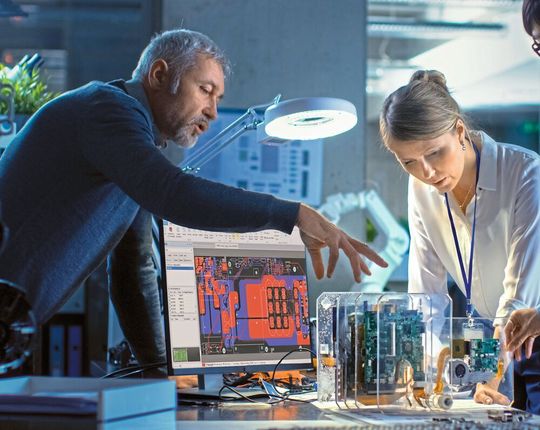 Können in der Produktentwicklung Plattformen genutzt werden, vereinfacht das den Datenaustausch mit Partnern oder Kollegen, die mit anderen Softwaresystemen arbeiten. Können in der Produktentwicklung Plattformen genutzt werden, vereinfacht das den Datenaustausch mit Partnern oder Kollegen, die mit anderen Softwaresystemen arbeiten.