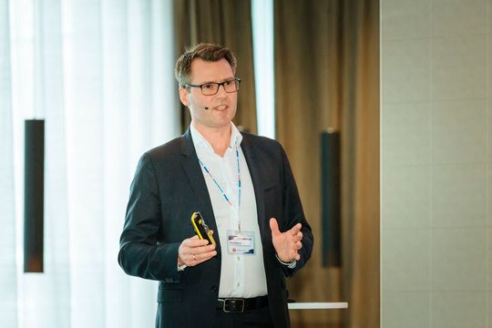 Tobias Plester verlässt Junited Autoglas im April 2020 auf eigenen Wunsch. Tobias Plester verlässt Junited Autoglas im April 2020 auf eigenen Wunsch.