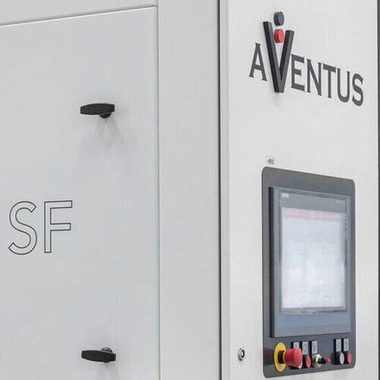 Aventus will be introducing a particularly powerful packaging machine for free-flowing bulk materials. The system fills up to 2,600 bags at a weight of 25 kilograms per hour. Aventus will be introducing a particularly powerful packaging machine for free-flowing bulk materials. The system fills up to 2,600 bags at a weight of 25 kilograms per hour.