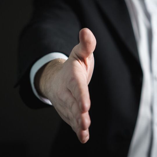 Blue Yonder und KPMG sorgen gemeinsam für effiziente Lieferketten. Blue Yonder und KPMG sorgen gemeinsam für effiziente Lieferketten.