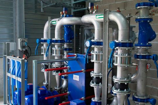Die deutschen Exporte von Wasser- und Abwassertechnik sind im Jahr 2019 auf mehr als 1,1 Milliarden Euro gestiegen. Die deutschen Exporte von Wasser- und Abwassertechnik sind im Jahr 2019 auf mehr als 1,1 Milliarden Euro gestiegen.