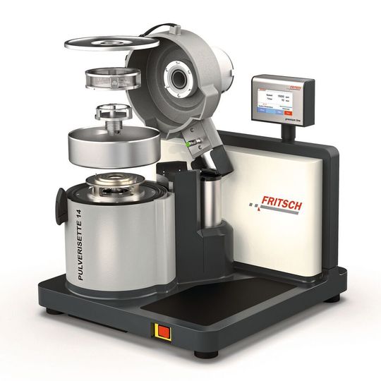 Cutting rotors, fixed knives and sieve shells made of different materials can be used for controlling the abrasion behaviour – for each application the perfect solution. Cutting rotors, fixed knives and sieve shells made of different materials can be used for controlling the abrasion behaviour – for each application the perfect solution.