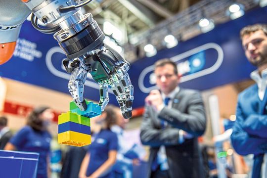 Die Automatica, die Weltleitmesse für intelligente Automation und Robotik, hat einen neuen Termin: 8. bis 11. Dezember 2020. Die Automatica, die Weltleitmesse für intelligente Automation und Robotik, hat einen neuen Termin: 8. bis 11. Dezember 2020.