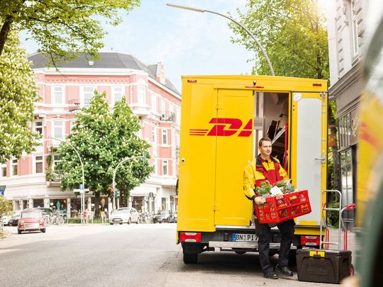 DHL will in der Region Heinsberg Einkäufe ausliefern. DHL will in der Region Heinsberg Einkäufe ausliefern.
