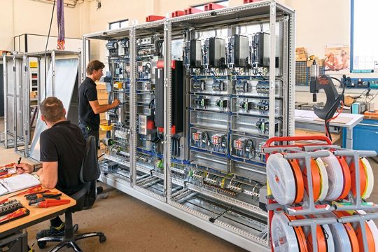 Gerstlauer bezieht schon seit über zehn Jahren seine Verbindungslösungen von Lapp - von der Steuer- über die Servo- bis hin zur Datenleitung.