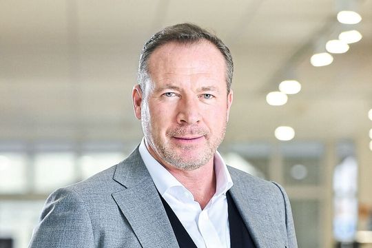 Kolja Rebstock: „Wir sind nicht der Meinung, dass es im Moment Sinn macht, die Produktstrategie ausschließlich auf rein elektrische Fahrzeuge auszurichten.“ Kolja Rebstock: „Wir sind nicht der Meinung, dass es im Moment Sinn macht, die Produktstrategie ausschließlich auf rein elektrische Fahrzeuge auszurichten.“