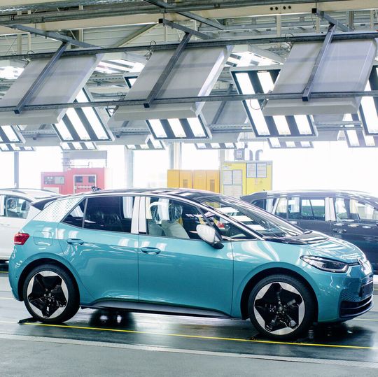 Der VW ID 3 soll im Sommer 2020 starten. Der VW ID 3 soll im Sommer 2020 starten.