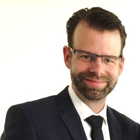 Nils Weber wurde zum 1.4.2020 zum Geschäftsführer der Namur berufen. Nils Weber wurde zum 1.4.2020 zum Geschäftsführer der Namur berufen.