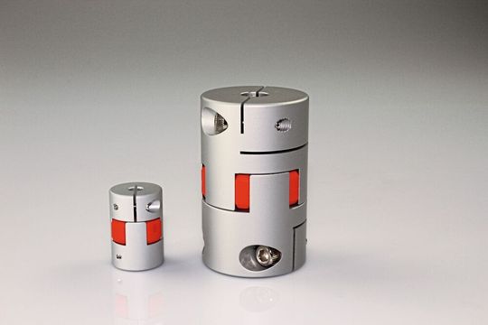 Die Wellenkupplungen dienen als Verbindungselement zwischen Antrieb und Kugel- oder Trapezgewindetrieb.