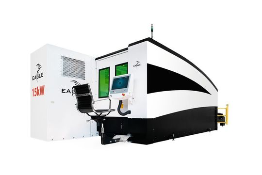 Die auf die neue Fiber-Technologie abgestimmte Entwicklung der Maschine hat es ermöglicht, die iNspire-Maschinen als „Zero-Compromise“-Laserschneidmaschinen zu bauen. Die auf die neue Fiber-Technologie abgestimmte Entwicklung der Maschine hat es ermöglicht, die iNspire-Maschinen als „Zero-Compromise“-Laserschneidmaschinen zu bauen.