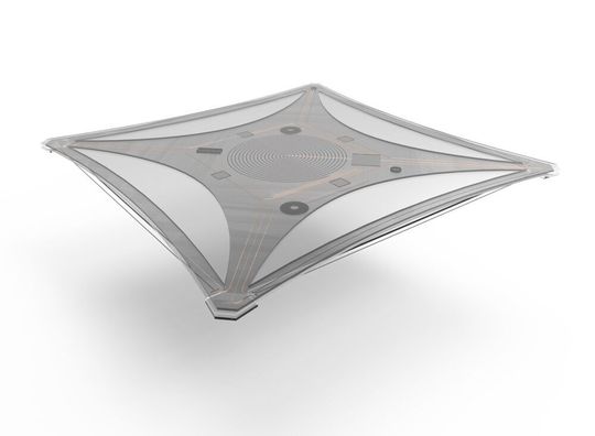 Ablage on Demand: Eine formflexible Fläche mit mehrlagigem Folienaufbau mit integrierter Aktorik, Sensorik und Reglungselektronik. Das ist sozusagen eine neuartige Ablagefläche aus der Forschungsschmiede des Fraunhofer-Instituts für Werkzeugmaschinen und Umformtechnik IWU, die sich sich im Armaturenbrett versteckt, und sich nur dann ausbildet, wenn sie benötigt wird. Ablage on Demand: Eine formflexible Fläche mit mehrlagigem Folienaufbau mit integrierter Aktorik, Sensorik und Reglungselektronik. Das ist sozusagen eine neuartige Ablagefläche aus der Forschungsschmiede des Fraunhofer-Instituts für Werkzeugmaschinen und Umformtechnik IWU, die sich sich im Armaturenbrett versteckt, und sich nur dann ausbildet, wenn sie benötigt wird.