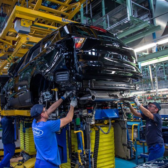 In den europäischen Ford-Werken stehen die Bänder bis mindestens 4. Mai still. In den europäischen Ford-Werken stehen die Bänder bis mindestens 4. Mai still.
