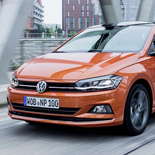 VW ruft in Deutschland etwa 4.100 Polos in die Werkstätten. VW ruft in Deutschland etwa 4.100 Polos in die Werkstätten.