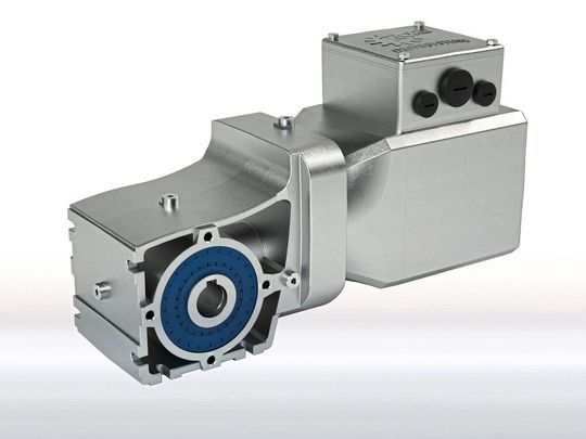 Die neuen „IE5+“-Synchronmotoren als Systemlösung mit Getriebe und Umrichter von NORD Drivesystems sind insbesondere für Intralogistikanwendungen geeignet. Die neuen „IE5+“-Synchronmotoren als Systemlösung mit Getriebe und Umrichter von NORD Drivesystems sind insbesondere für Intralogistikanwendungen geeignet.