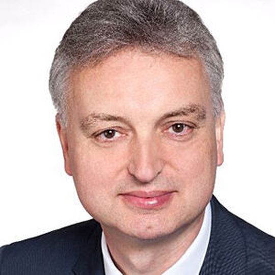 Josef Parzhuber, Geschäftsführer Automotive Aftermarket bei Mann + Hummel, wird zum 30. April 2020 aus dem Unternehmen ausscheiden. Josef Parzhuber, Geschäftsführer Automotive Aftermarket bei Mann + Hummel, wird zum 30. April 2020 aus dem Unternehmen ausscheiden.