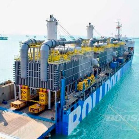 The shipped desalination equipment will be responsible for heating and turning seawater into distilled water at the Bapco Refinery in the Kingdom of Bahrain. The shipped desalination equipment will be responsible for heating and turning seawater into distilled water at the Bapco Refinery in the Kingdom of Bahrain.