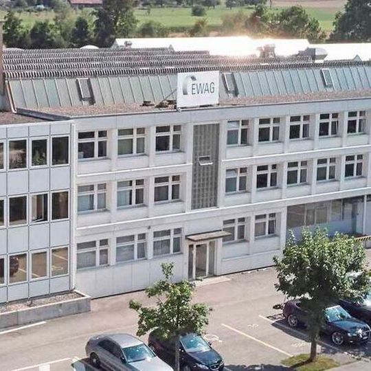 Die zur United Grinding Group gehörende EWAG muss über die Hälfte ihrer Stellen abbauen. Die zur United Grinding Group gehörende EWAG muss über die Hälfte ihrer Stellen abbauen.