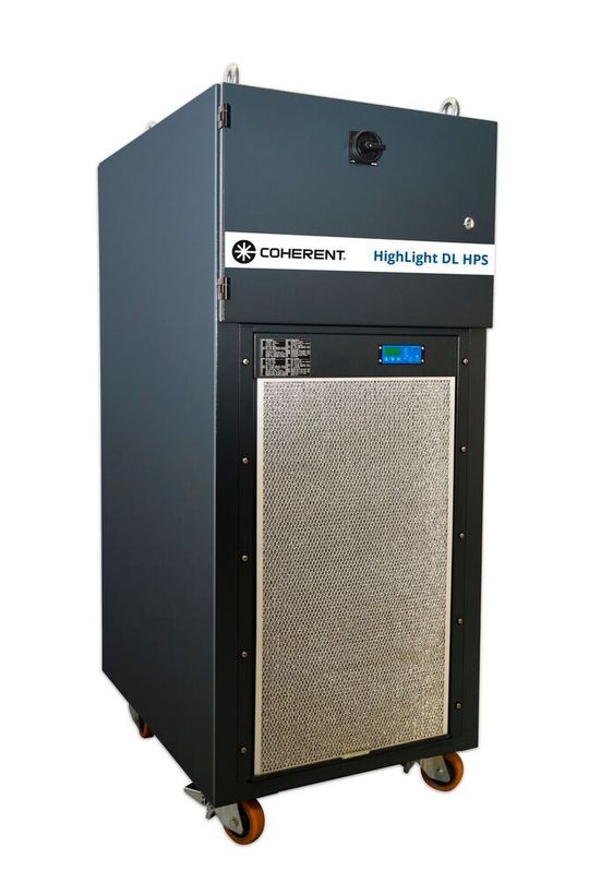 Coherent hat jetzt diesen Diodenlaser am Start, der mit einer Ausgangsleitung von 1 bis 4 kW arbeitet. Ein spezielles Kühlkonzept bringt weitere Anwendervorteile. Auch gilt er als besonders kompakt für seine Leistungsklasse. Coherent hat jetzt diesen Diodenlaser am Start, der mit einer Ausgangsleitung von 1 bis 4 kW arbeitet. Ein spezielles Kühlkonzept bringt weitere Anwendervorteile. Auch gilt er als besonders kompakt für seine Leistungsklasse.