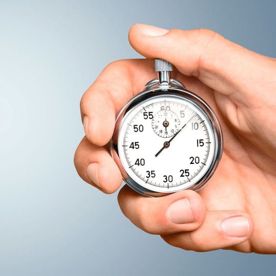 Bei aller Notwendigkeit, jetzt schnelle Entscheidungen zu treffen, sollten die langfristigen Folgen mit bedacht werden Bei aller Notwendigkeit, jetzt schnelle Entscheidungen zu treffen, sollten die langfristigen Folgen mit bedacht werden