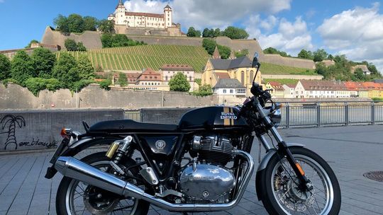 Royal Enfield Continental 650 GT. Royal Enfield Continental 650 GT.