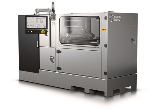 Digtial Metal gönnt seinem DM P2500 ein Software-Upgrade. Damit soll die Binder-Jetting-Maschine drei Mal so schnell sein als bisher. Digtial Metal gönnt seinem DM P2500 ein Software-Upgrade. Damit soll die Binder-Jetting-Maschine drei Mal so schnell sein als bisher.