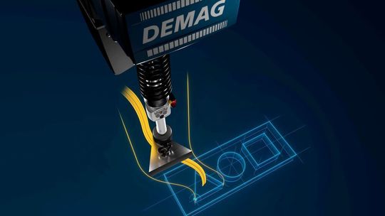 Der Demag-Kettenzug DCBS dient mit seiner Balancer-Funktion dem hochpräzisen Lastenhandling. Der Demag-Kettenzug DCBS dient mit seiner Balancer-Funktion dem hochpräzisen Lastenhandling.