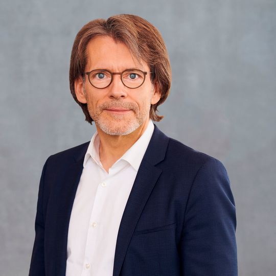 Joachim Kreuzburg, Sartorius-Konzernchef: „Wir sind in Summe sehr zufrieden mit unseren Ergebnissen des ersten Quartals und zuversichtlich für den weiteren Jahresverlauf“. Joachim Kreuzburg, Sartorius-Konzernchef: „Wir sind in Summe sehr zufrieden mit unseren Ergebnissen des ersten Quartals und zuversichtlich für den weiteren Jahresverlauf“.