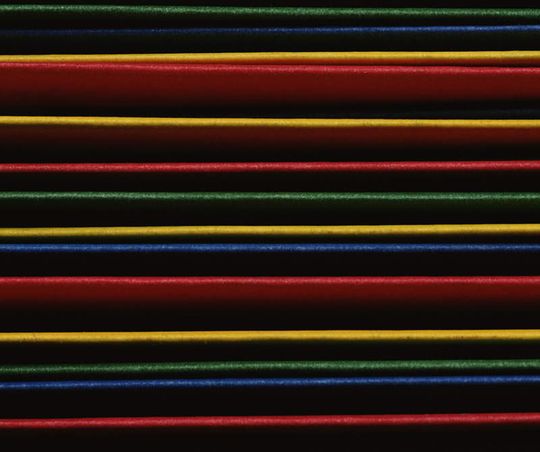 Kommunikation ist vielschichtige Angelegenheit – das OSI-Referenzmodell grenzt Aufgaben- und Funktionsbereiche dabei gegeneinander ab. Kommunikation ist vielschichtige Angelegenheit – das OSI-Referenzmodell grenzt Aufgaben- und Funktionsbereiche dabei gegeneinander ab.