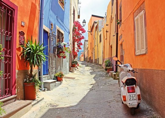 Not only the streets are empty in Italy right now. Not only the streets are empty in Italy right now.