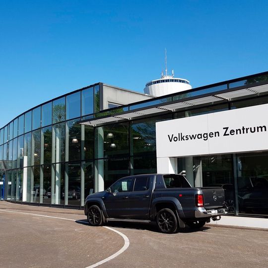 Das Viersener Traditionsautohaus Josef Hölter hat Mitte März den Besitzer gewechselt. Das Viersener Traditionsautohaus Josef Hölter hat Mitte März den Besitzer gewechselt.