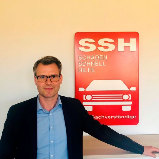 Tobias Plester ist ab dem 1. Mai neuer Geschäftsführer von SSH und Premiumcheck. Tobias Plester ist ab dem 1. Mai neuer Geschäftsführer von SSH und Premiumcheck.