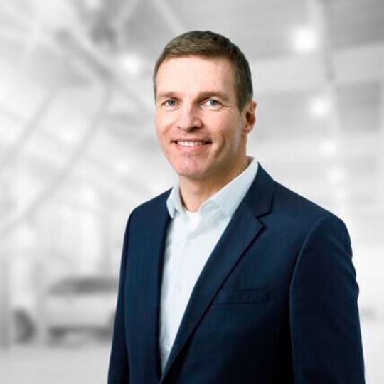Frank Gerardy übernimmt ab 1. Mai 2020 die Geschäftsführung der IRS Karosserie und Lack GmbH. Frank Gerardy übernimmt ab 1. Mai 2020 die Geschäftsführung der IRS Karosserie und Lack GmbH.