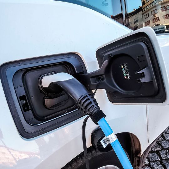 Studie zeigt wachsendes Interesse an E-Fahrzeugen. Studie zeigt wachsendes Interesse an E-Fahrzeugen.