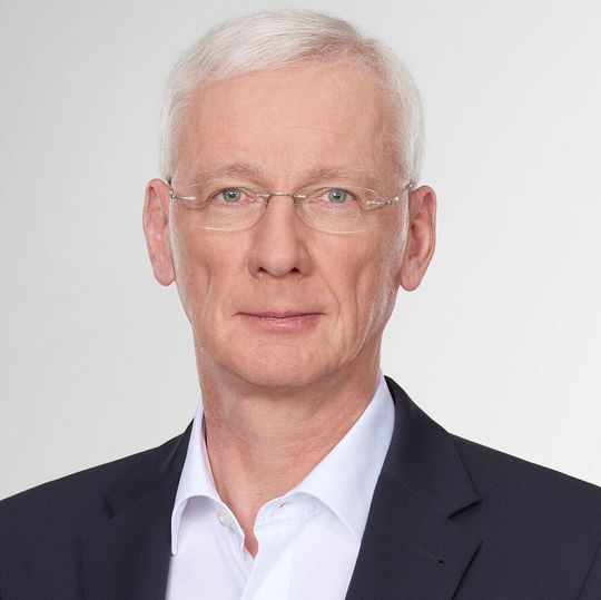 Klaus Donath, Vertriebschef bei Ingram Micro, kündigt für den neuen Shop bereits weitere Funktionen an. Klaus Donath, Vertriebschef bei Ingram Micro, kündigt für den neuen Shop bereits weitere Funktionen an.