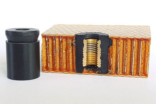 KVT-Fastening präsentieren ihre MM-Welding-Technologie für dauerhaft kraft- und formschlüssige Verbindungen in Leichtbau- und Sandwichmaterialien. KVT-Fastening präsentieren ihre MM-Welding-Technologie für dauerhaft kraft- und formschlüssige Verbindungen in Leichtbau- und Sandwichmaterialien.