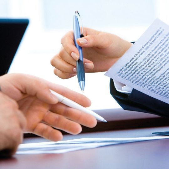 Im Online-Seminar „Contract & Claim Management“ lernen Sie praxisorientierte Grundlagen strukturierter Mehrforderungsbehandlung unter Beibehaltung partnerschaftlicher Beziehungen. Im Online-Seminar „Contract & Claim Management“ lernen Sie praxisorientierte Grundlagen strukturierter Mehrforderungsbehandlung unter Beibehaltung partnerschaftlicher Beziehungen.