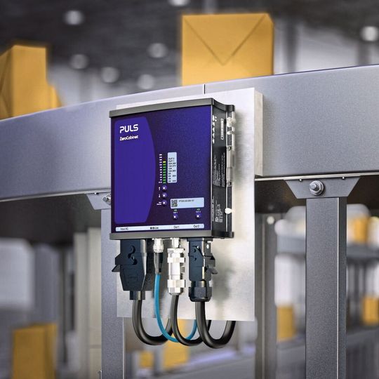 Zero-Cabinet-Stromversorgungen sind eine Alternative zum dezentralen Schaltkasten, beispielsweise in weitläufigen Intralogistikanlagen. Die Zero-Cabinet e-Fused-Serie verfügt über bis zu vier intern abgesicherte Ausgänge. Zero-Cabinet-Stromversorgungen sind eine Alternative zum dezentralen Schaltkasten, beispielsweise in weitläufigen Intralogistikanlagen. Die Zero-Cabinet e-Fused-Serie verfügt über bis zu vier intern abgesicherte Ausgänge.
