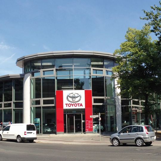 Einer der getesteten Toyota-Händler war die Motor Company in Berlin. Einer der getesteten Toyota-Händler war die Motor Company in Berlin.