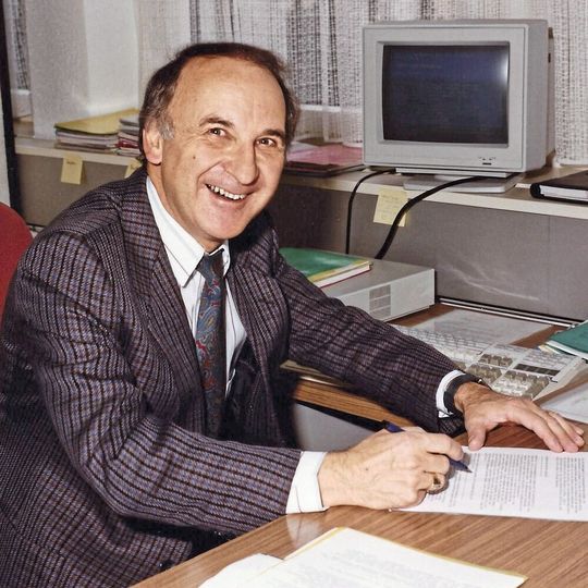 «Wenn ich 1973 nochmals anfangen könnte, wäre ich auf jeden Fall dabei. Es war eine tolle Zeit beim SMM.» Aldo Tormen, stv. Chefredaktor SMM bis 2003 «Wenn ich 1973 nochmals anfangen könnte, wäre ich auf jeden Fall dabei. Es war eine tolle Zeit beim SMM.» Aldo Tormen, stv. Chefredaktor SMM bis 2003